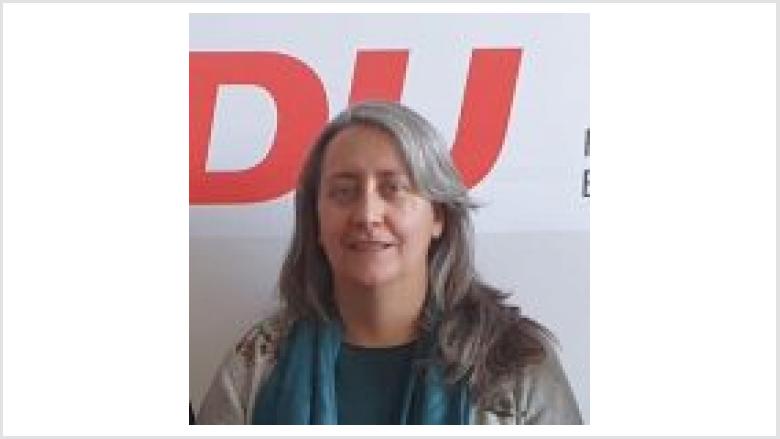 Claudia Morris